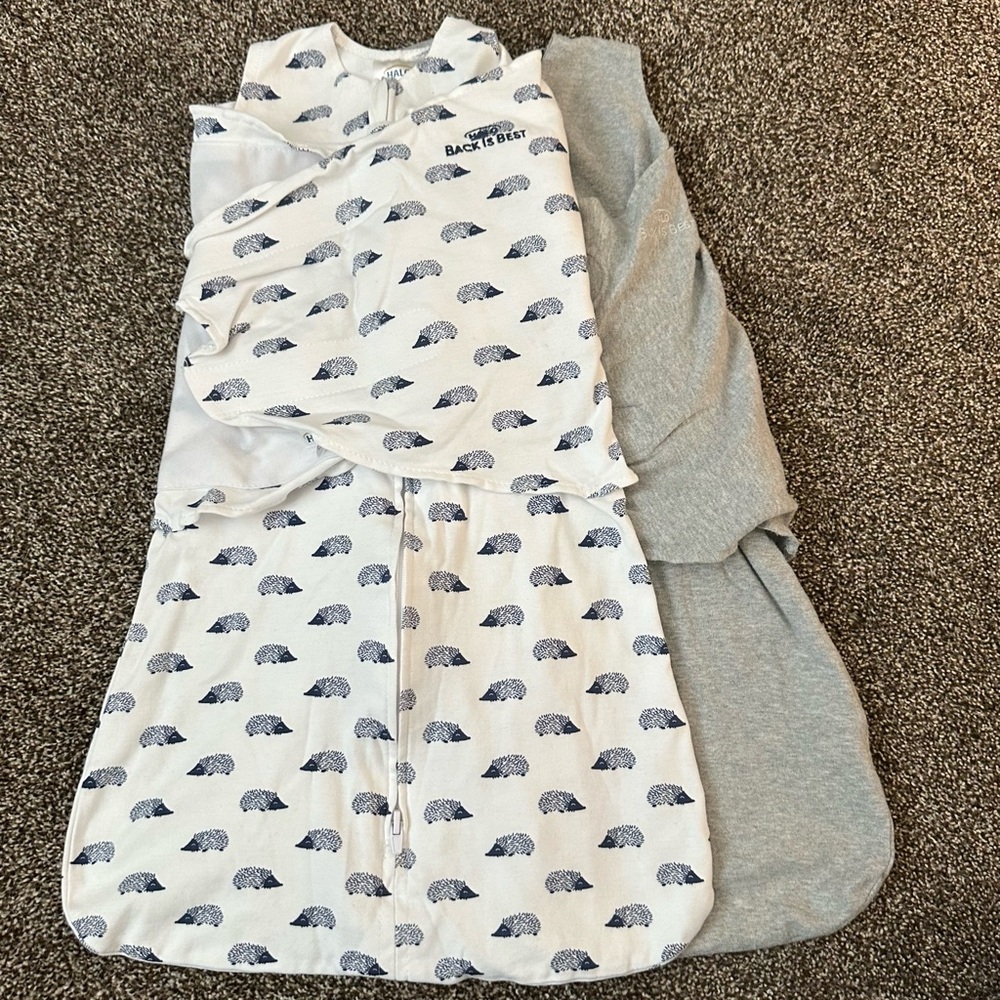 💟 BOGO! Halo Sleep Sack Swaddles Set of 2 Sz Small, Gray & Hedgehog